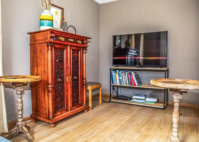 Escher 度假居 贝塞尔